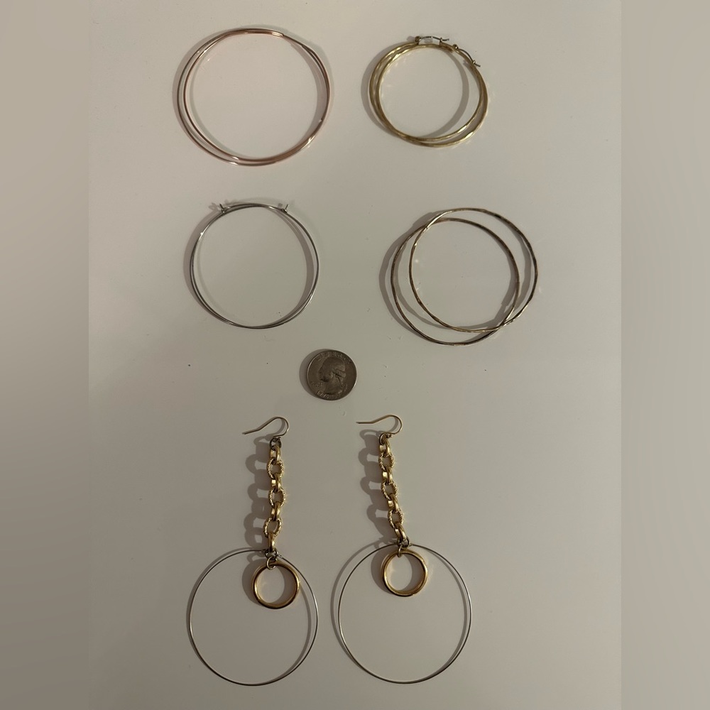 Hoops earrings!
